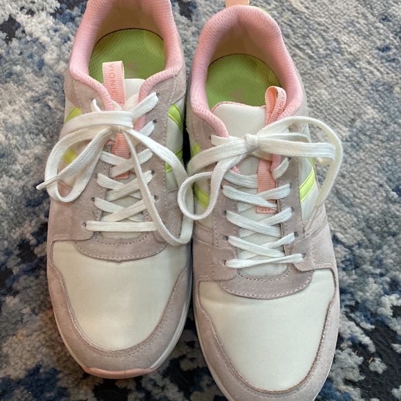 Vionic sneakers - Picture 14 of 14